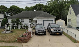 92 Fir St, Valley Stream, NY 11580
