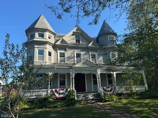 168 Main St, Lebanon, NJ 08833