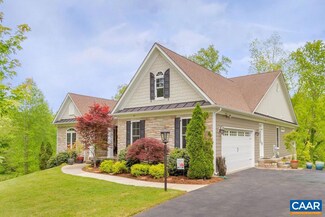 2283 Camargo Dr, Charlottesville, VA 22901