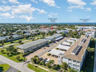 473 12th Ave S Unit B11, Naples, FL 34102