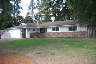 3801 SE Pine Tree Dr, Port Orchard, WA 98366