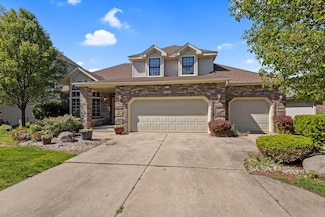 242 Golfview Dr, Schererville, IN 46375