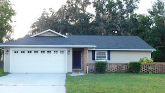 6605 Foxmoor Dr, Zephyrhills, FL 33542