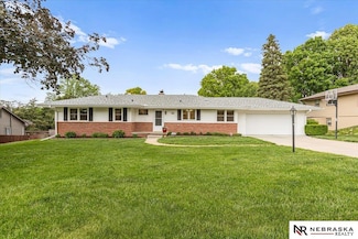 4430 Sunny Slope Ave, Omaha, NE 68134