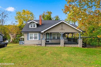 4143 Walker Blvd, Knoxville, TN 37917