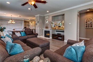15723 Parkhouse Dr Unit 33, Fontana, CA 92336
