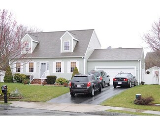 36 Cindy Ln, New Bedford, MA 02740