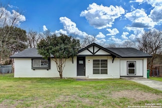 4566 Los Ranchitos St, San Antonio, TX 78233