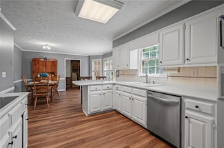 4128 Mayflower Ct SW, Lilburn, GA 30047