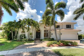10280 Key Plum St, Plantation, FL 33324