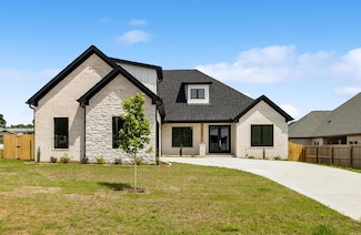 7006 Star Dust Ln, Bryant, AR 72002