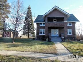 410 W 1st St, Emerson, NE 68733