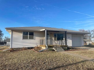 202 Francis St, Daykin, NE 68333