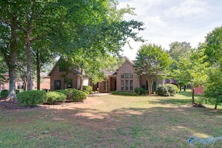 112 Vaughnwood Trace, Huntsville, AL 35806