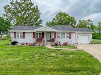 805 E 5th St, Trenton, MO 64683