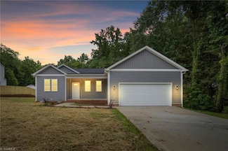 3634 Old Vineyard Rd, Winston Salem, NC 27104