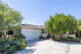 19207 Schoolcraft St, Reseda, CA 91335