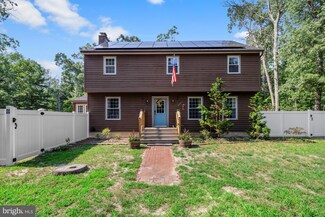 850 Morningside Dr, Mays Landing, NJ 08330