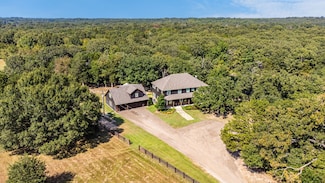 450 County Road 1275, Emory, TX 75440