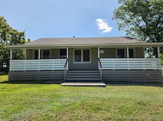 307 N West St, McAlester, OK 74501