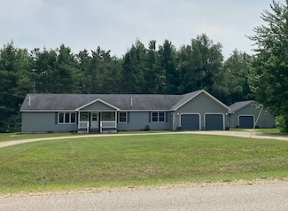 611 W 20 Mile Rd, Sault Sainte Marie, MI 49783