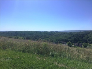 12 Robert Henry Cir, Mahoning Township, PA 18235