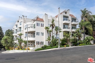 15425 Antioch St Unit 201, Pacific Palisades, CA 90272