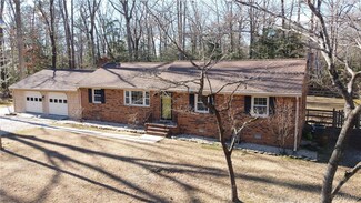 11 Martins Branch, Aylett, VA 23009