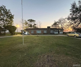 10346 County Road 610, Arbyrd, MO 63821