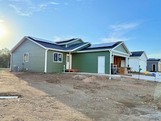 3897 Haralson Ln, Rapid City, SD 57703