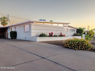 1145 W Wheatridge Dr, Tucson, AZ 85704