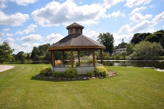 1650 Vivian Ct, West Bend, WI 53090
