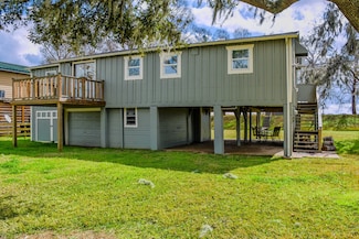 29331 County Road 25, Damon, TX 77430