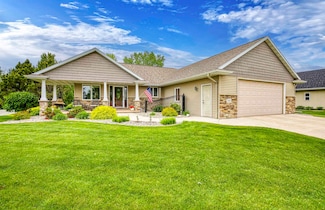 938 W Northstar Dr, Appleton, WI 54913