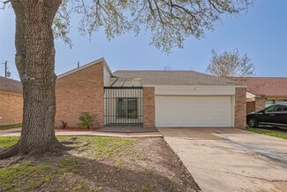 12455 Windy Wisp Ln, Houston, TX 77071