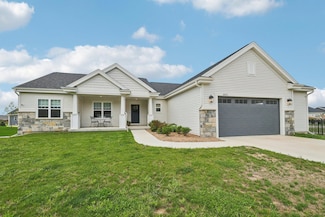 6655 Royal View Dr, Deforest, WI 53532