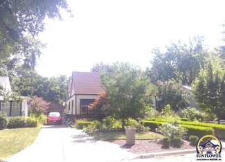 1440 SW Oakley Ave, Topeka, KS 66604