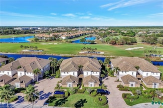 8735 Coastline Ct Unit 202, Naples, FL 34120