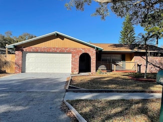 2334 Colonial Ct, Dunedin, FL 34698