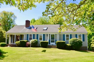 426 Weir Rd, Yarmouth Port, MA 02675