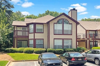 901 Wentworth Ct, Alpharetta, GA 30022