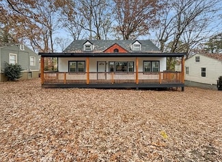 819 Blossom St SW, Atlanta, GA 30310