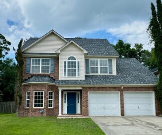 8728 Evangeline Dr, North Charleston, SC 29420