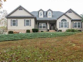 65 High Rock Dr, Columbus, NC 28722