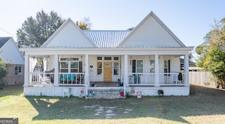 209 McDonald St SW, Pelham, GA 31779