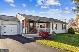 141 Crescent St, Langhorne, PA 19047