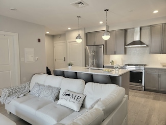 1650 Commonwealth Ave Unit 304, Boston, MA 02135