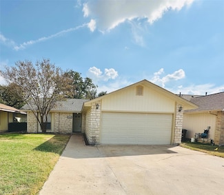 1605 Somerset Dr, Round Rock, TX 78681