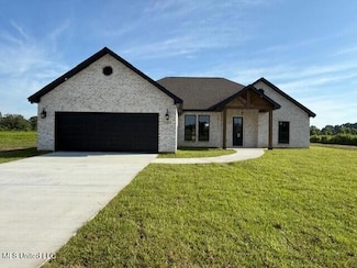 28 Brody Ln, Carriere, MS 39426