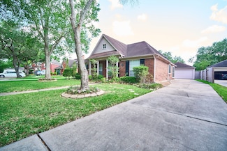 5022 Moss Run Dr, Missouri City, TX 77459